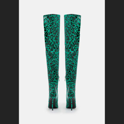 elegantes botas mosqueteras color verde