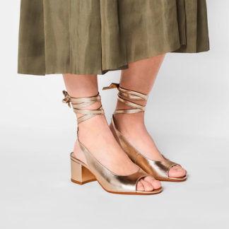 sandalias doradas para mujer